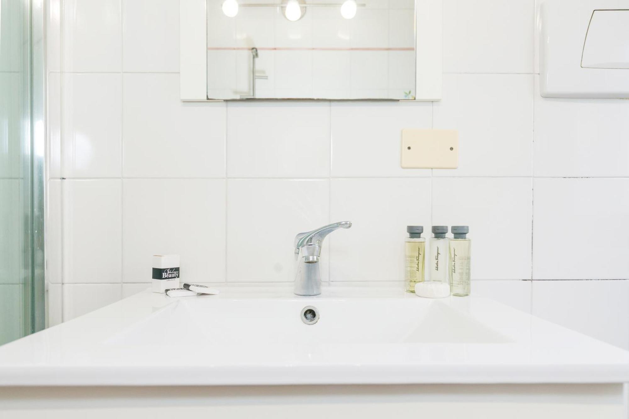 Hapton House Elite2 Comodo - Free Park - Accesso Easy A Venezia Apartment Mestre Luaran gambar